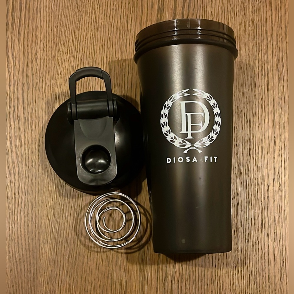 Diosa Fit Black Shaker Bottle